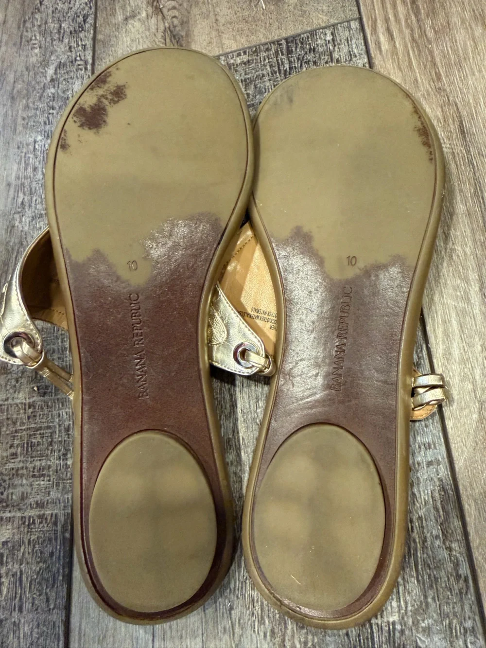 Banana Republic Metallic Gold Woven Thong Sandals Size 10